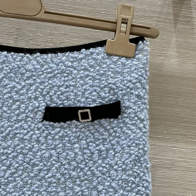 Chanel Dress Suits Youthful 108999