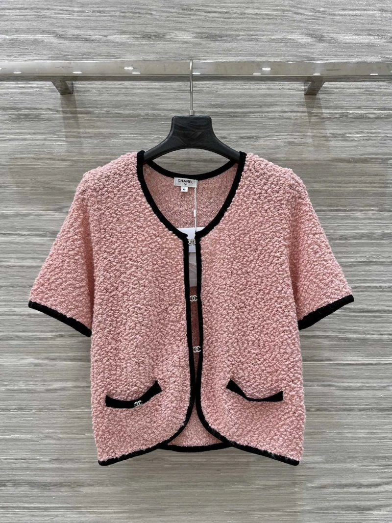 Compact Chanel Dress Suits 109000