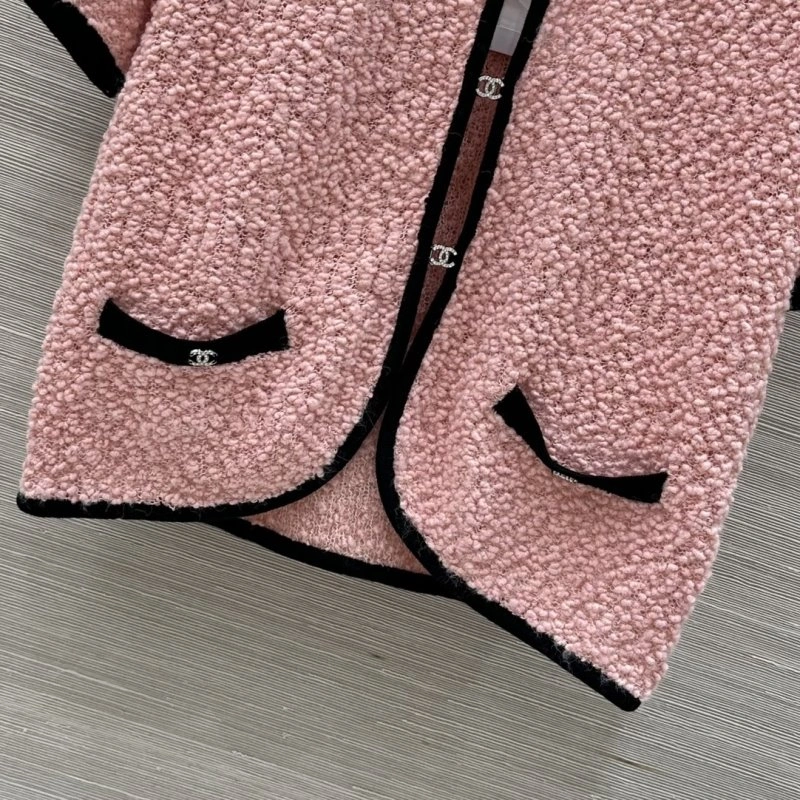 Compact Chanel Dress Suits 109000