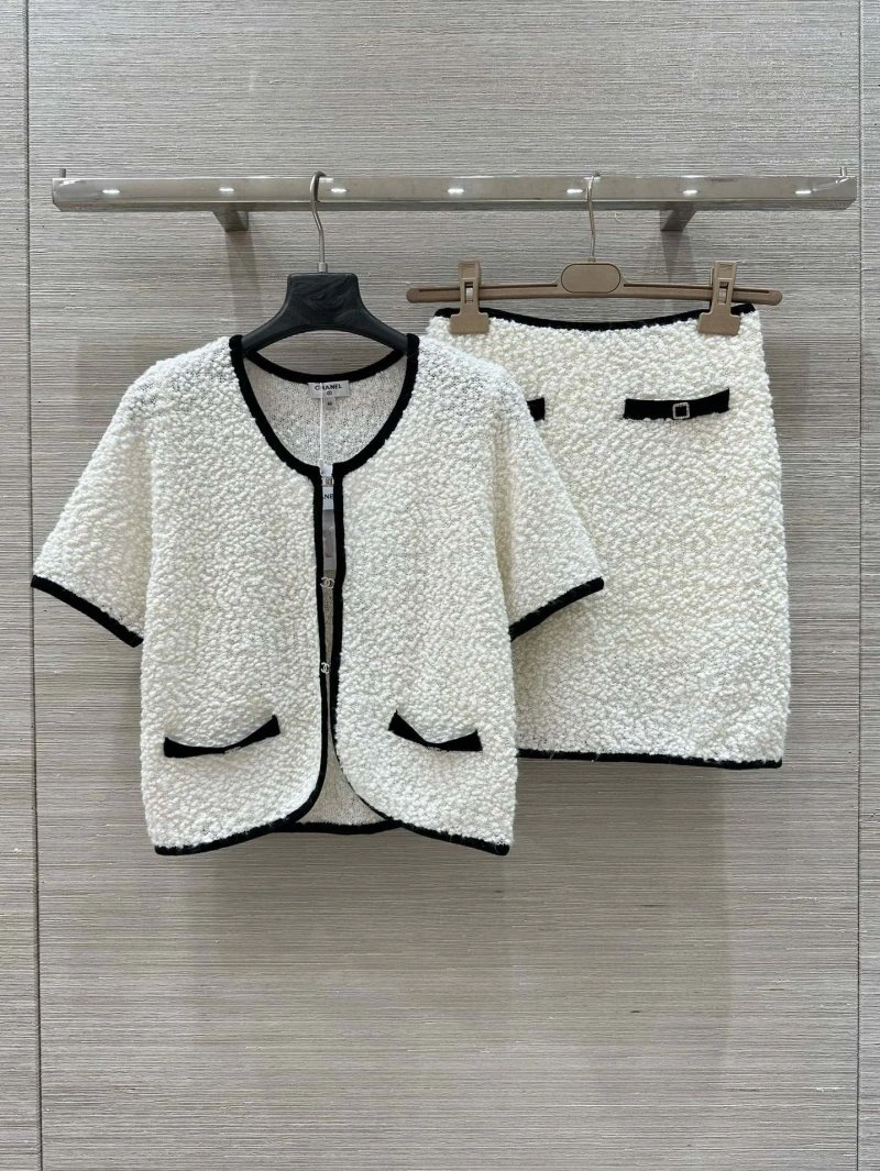 FlexibleFit Chanel Dress Suits 108997