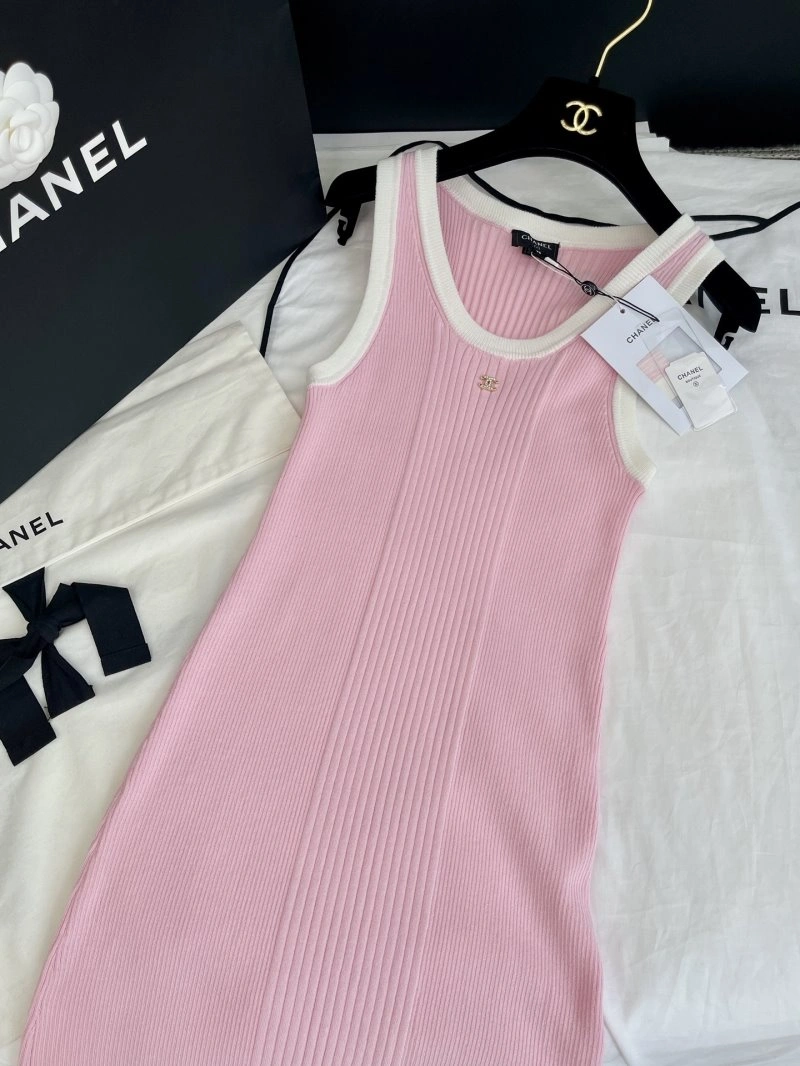 Comfortable Chanel Dress Suits 108996