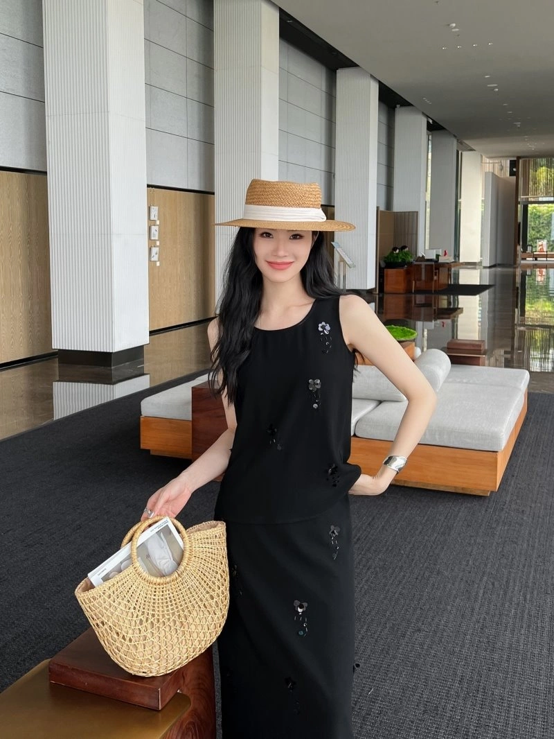 SoftTouch Chanel Dress Suits 108987