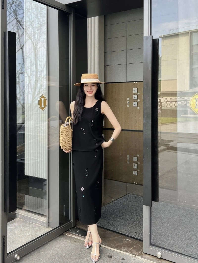 SoftTouch Chanel Dress Suits 108987