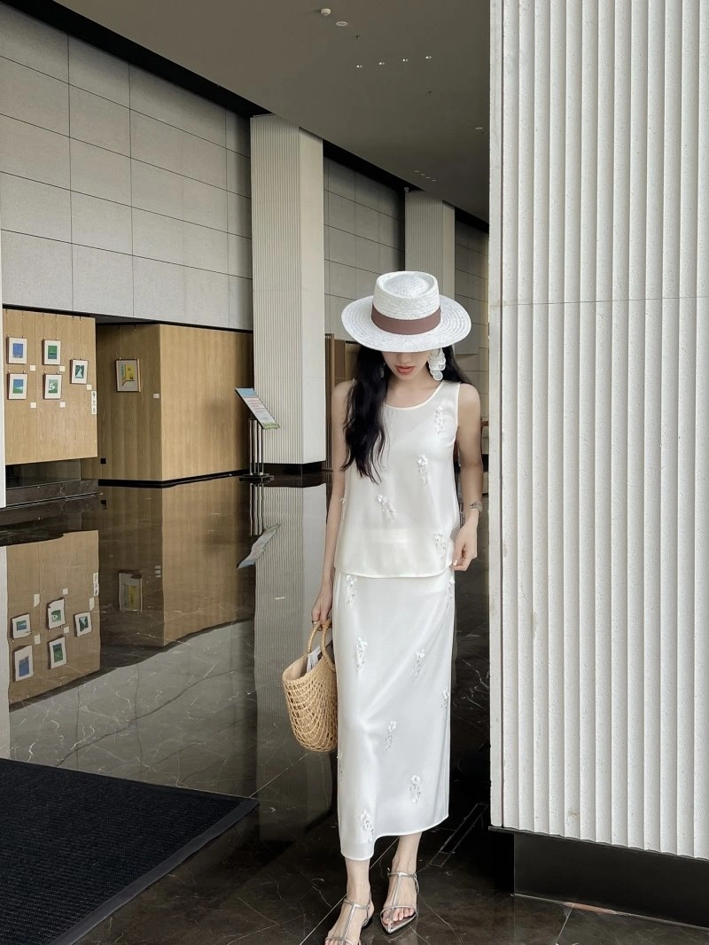 Chanel Dress Suits FastDry 108986