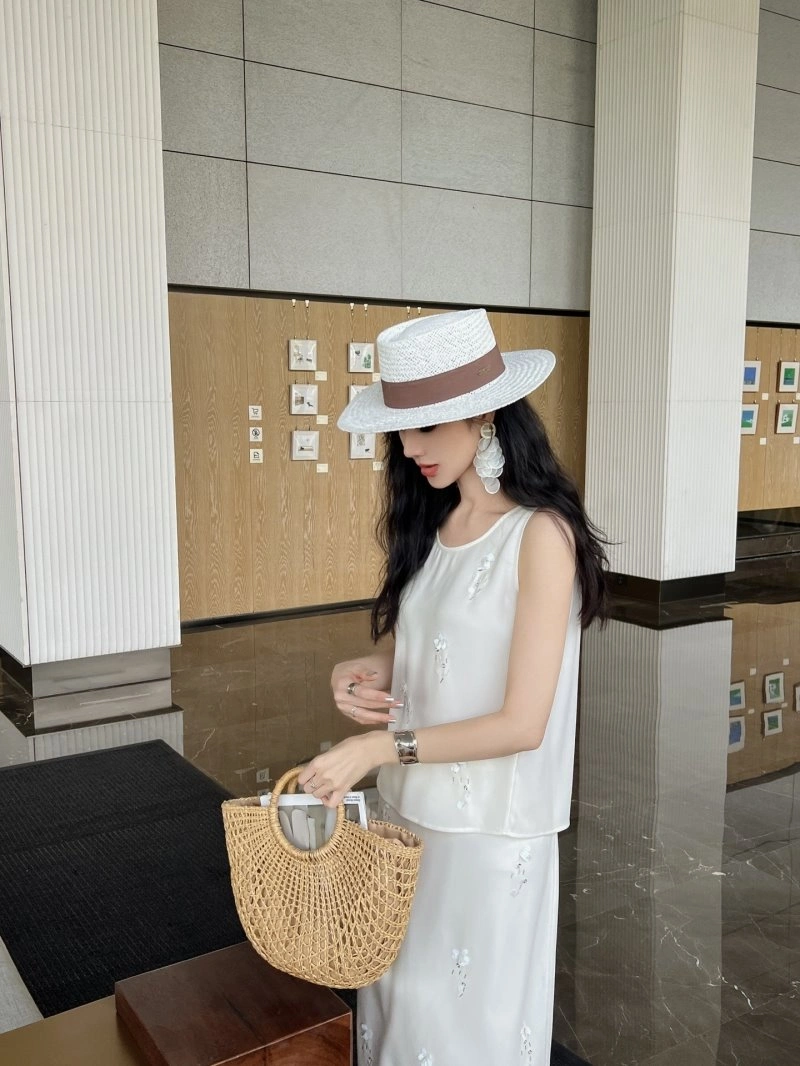 Chanel Dress Suits FastDry 108986