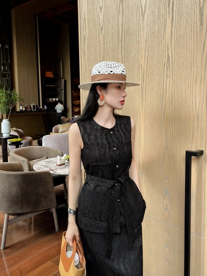 GoAnywhere Chanel Dress Suits 108968