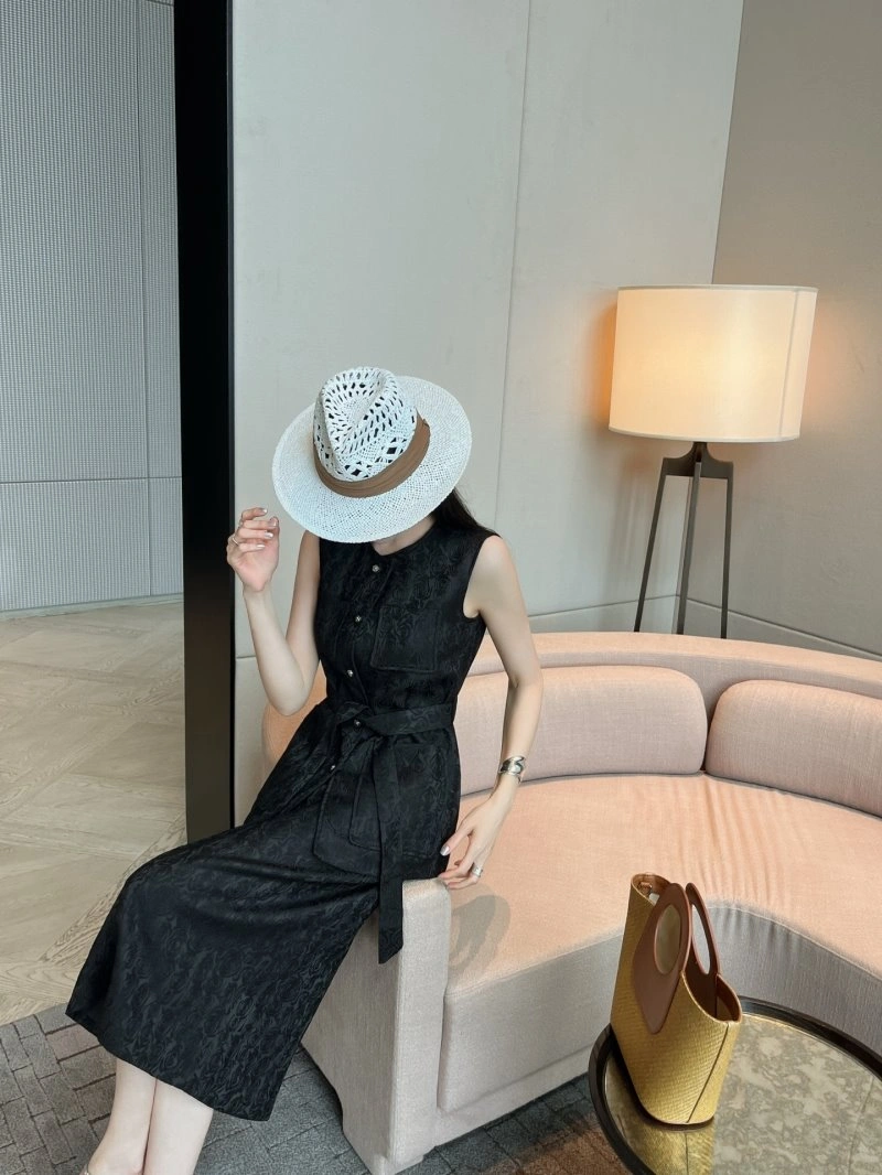 GoAnywhere Chanel Dress Suits 108968