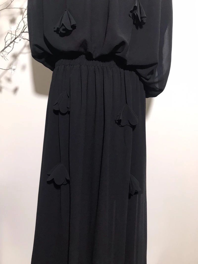 Chanel Dress Suits Snug 108979