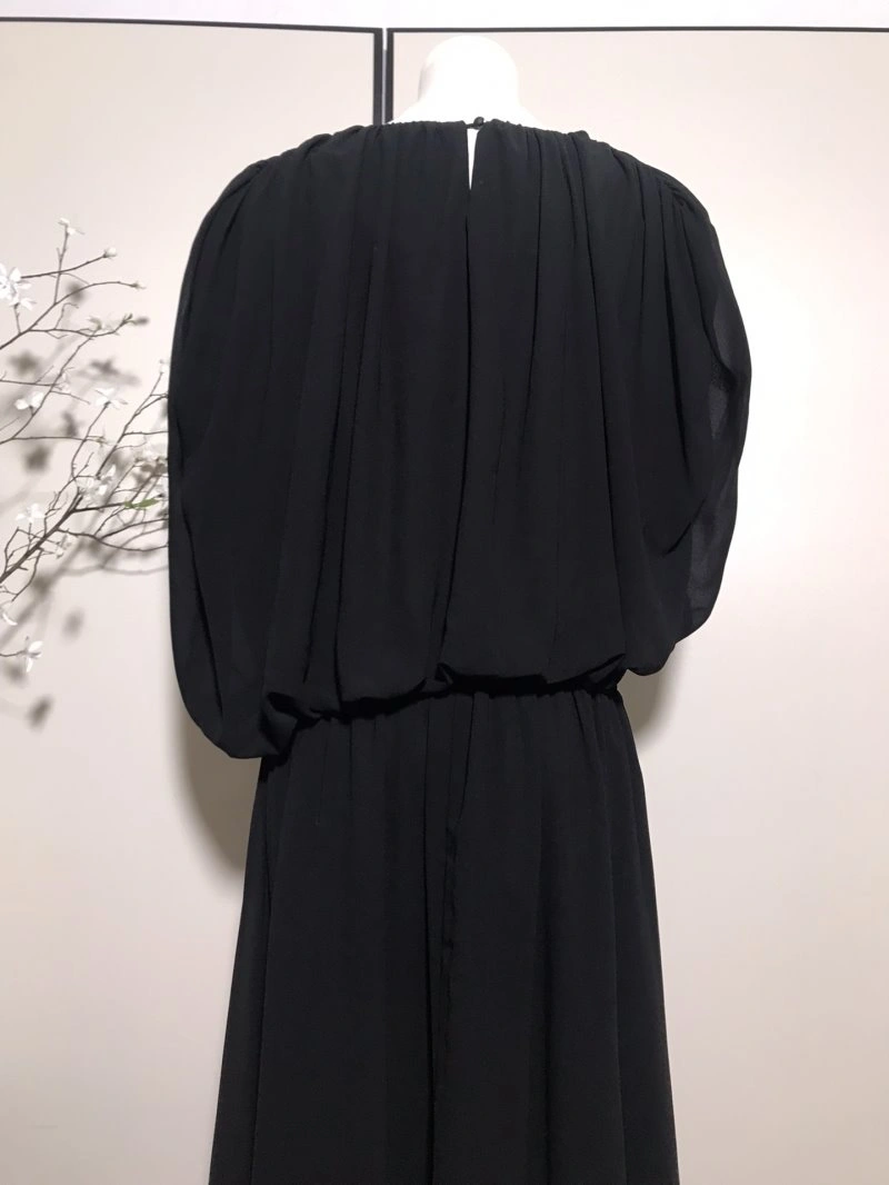 Chanel Dress Suits Snug 108979