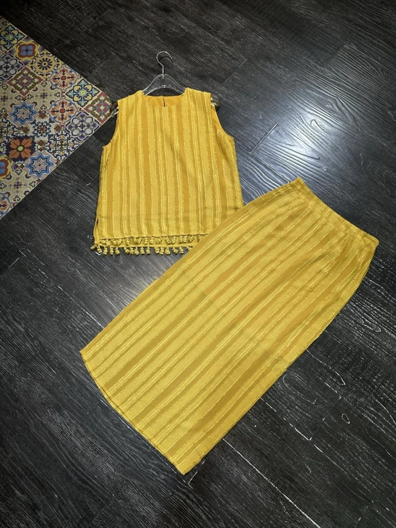 StreetReady Chanel Dress Suits 108969