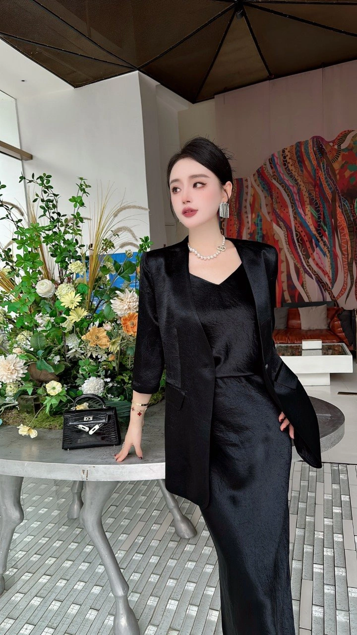 Chanel Dress Suits Seasonal 110765