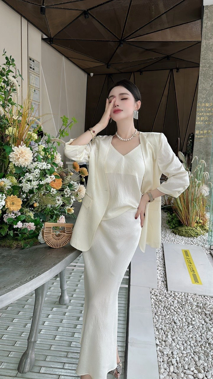 Chanel Dress Suits MoistureWicking 110750
