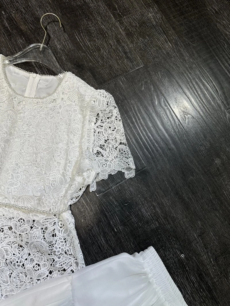 Chanel Dress Suits Compact 110760