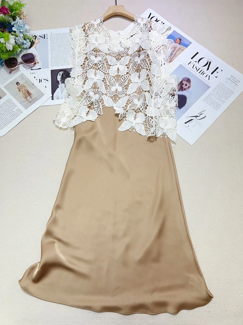 Versatile Chanel Dress Suits 110747