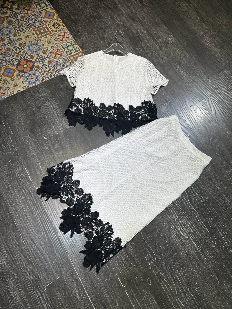 Casual Chanel Dress Suits 110739