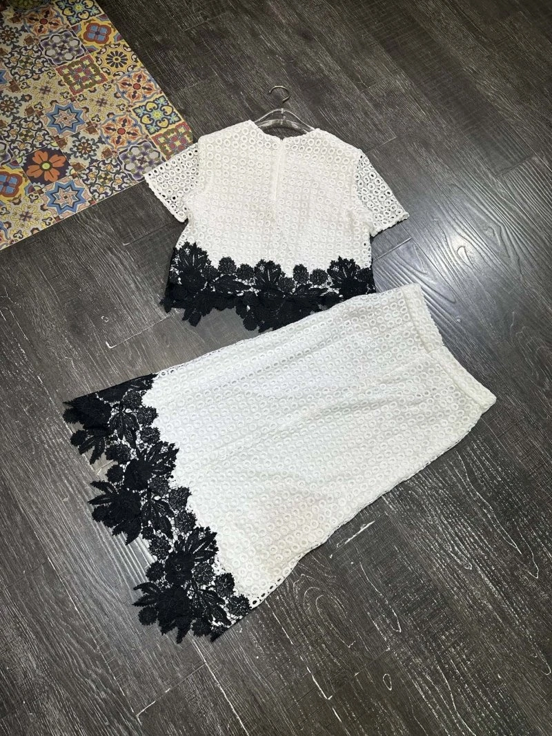 Casual Chanel Dress Suits 110739
