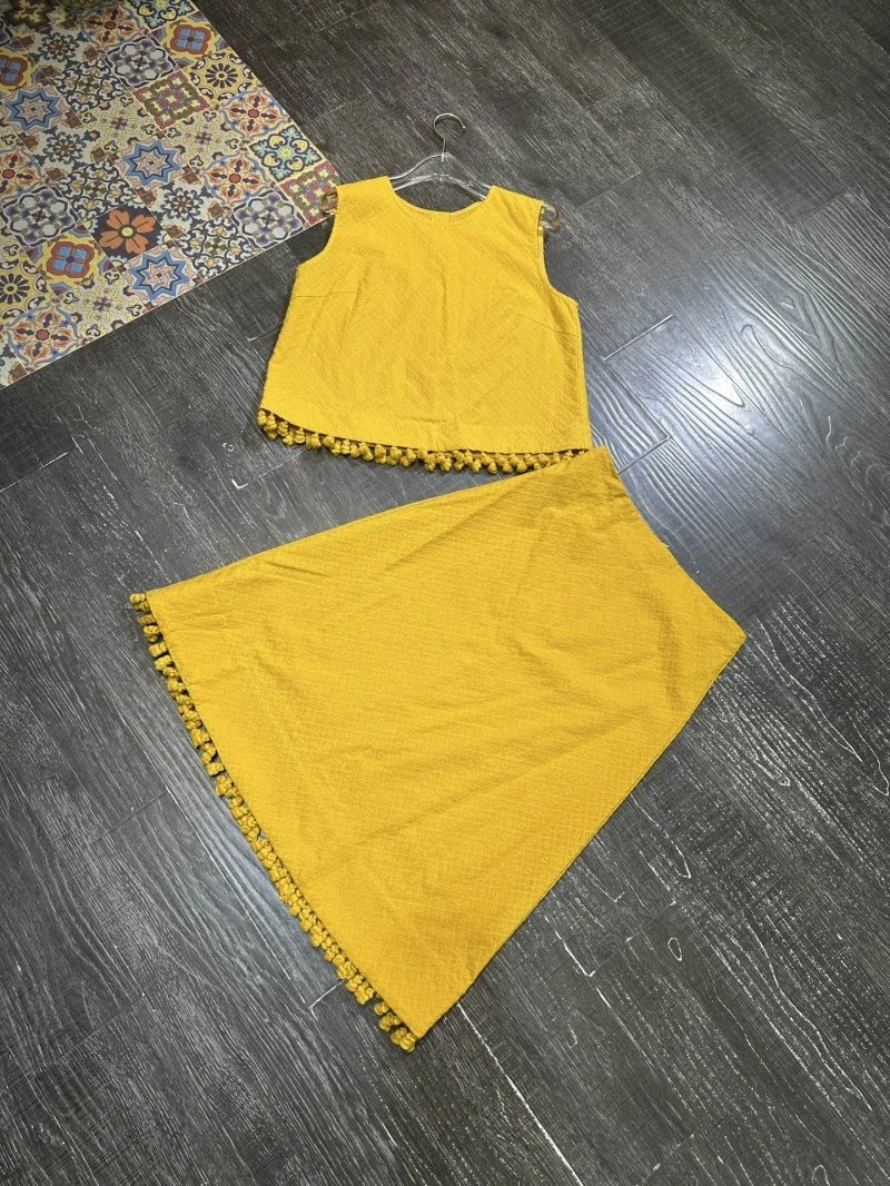 Chanel Dress Suits Fashionable 110737