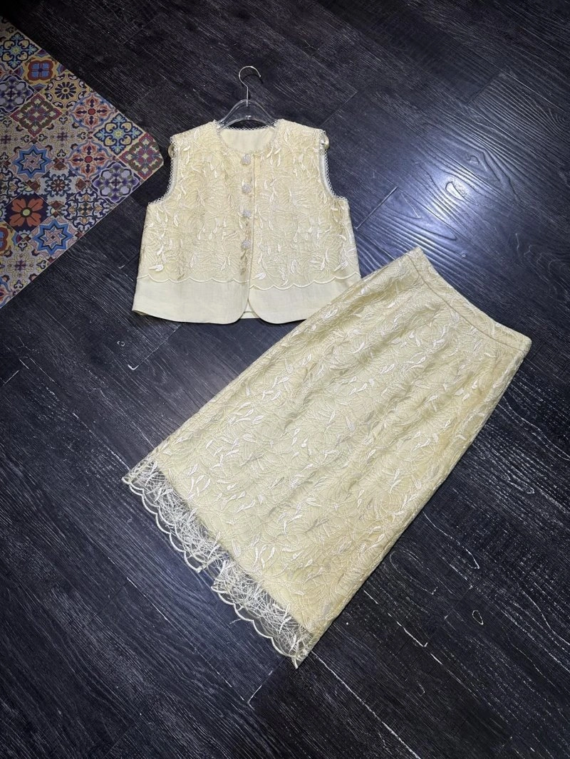 Tailored Chanel Dress Suits 110733