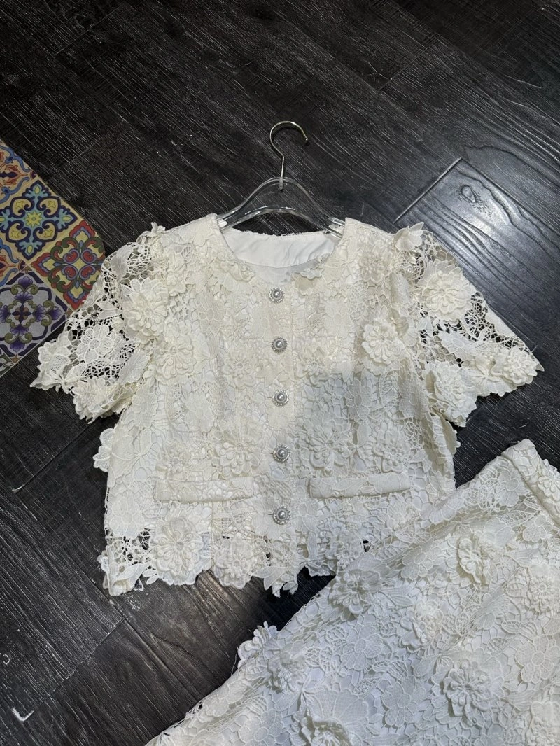 Refined Chanel Dress Suits 110731