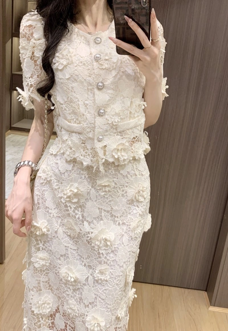 Effortless Chanel Dress Suits 110728