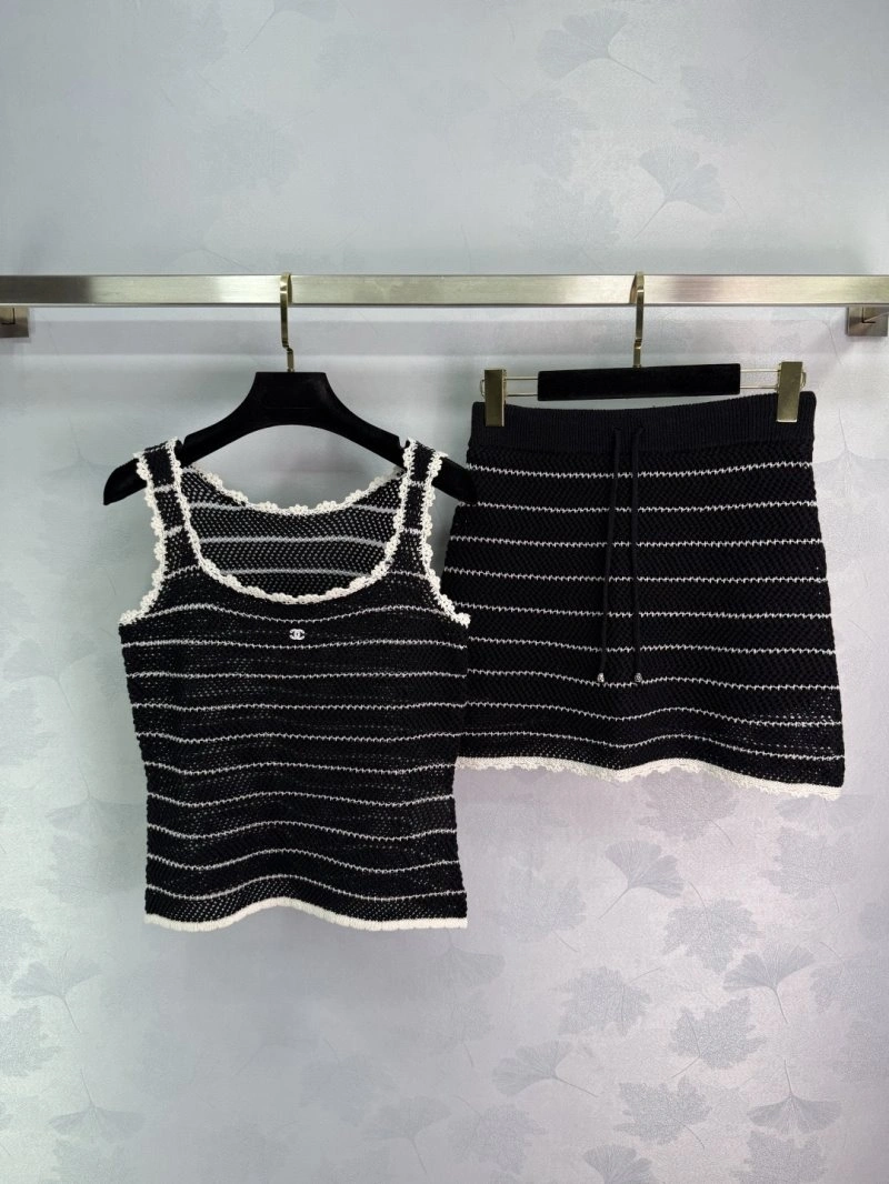 Resilient Chanel Dress Suits 110715