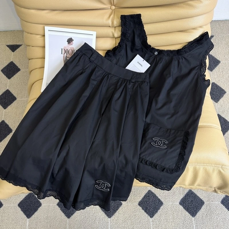 Bold Chanel Dress Suits 110724