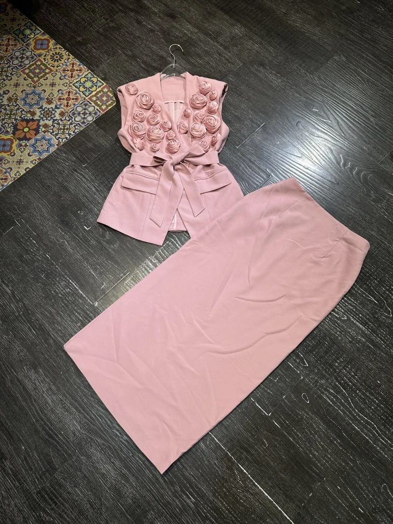 Chanel Dress Suits Durable 110717