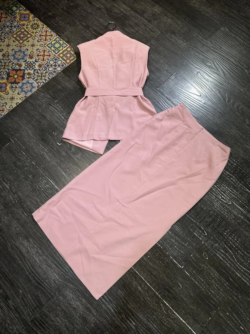 Chanel Dress Suits Durable 110717