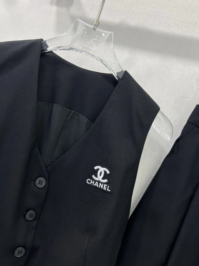 Chanel Dress Suits Functional 110722