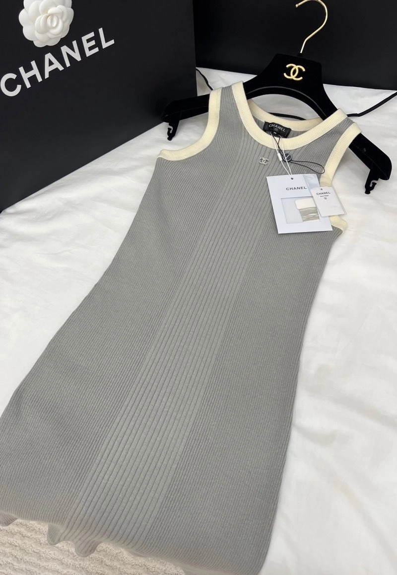 Durable Chanel Dress Suits 110705