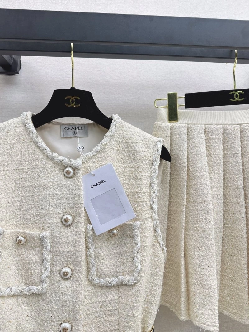 Chanel Dress Suits Premium 108253