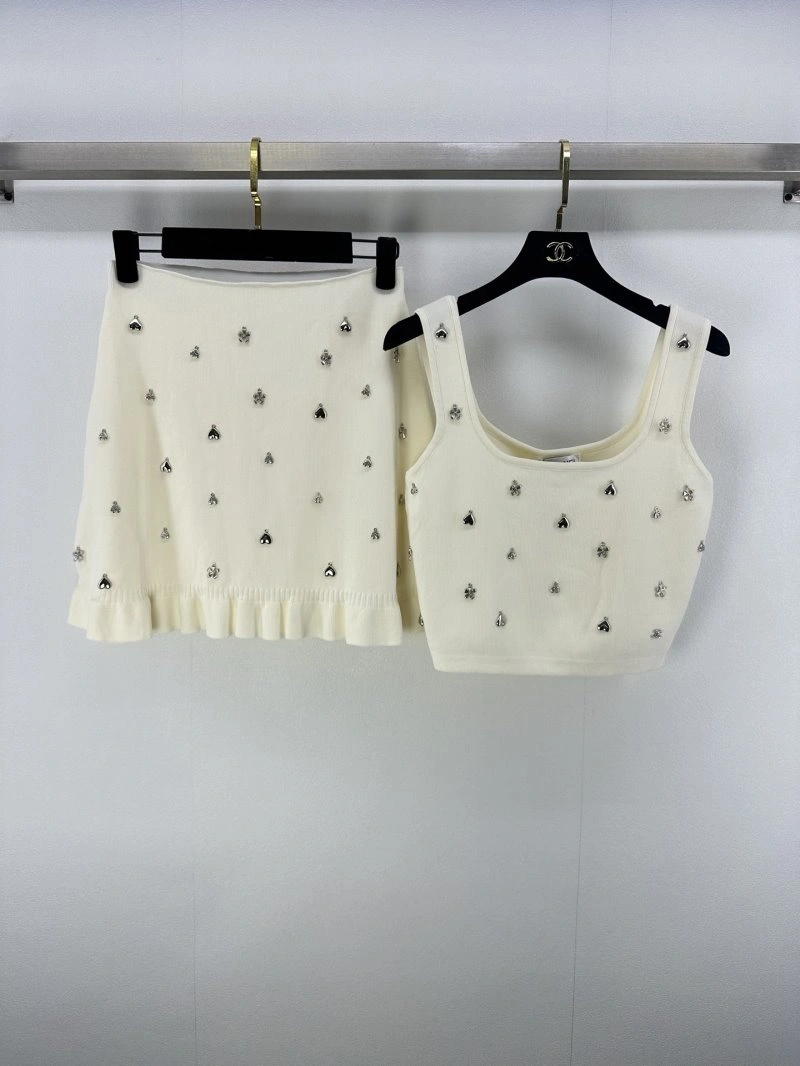 Sustainable Chanel Dress Suits 108243