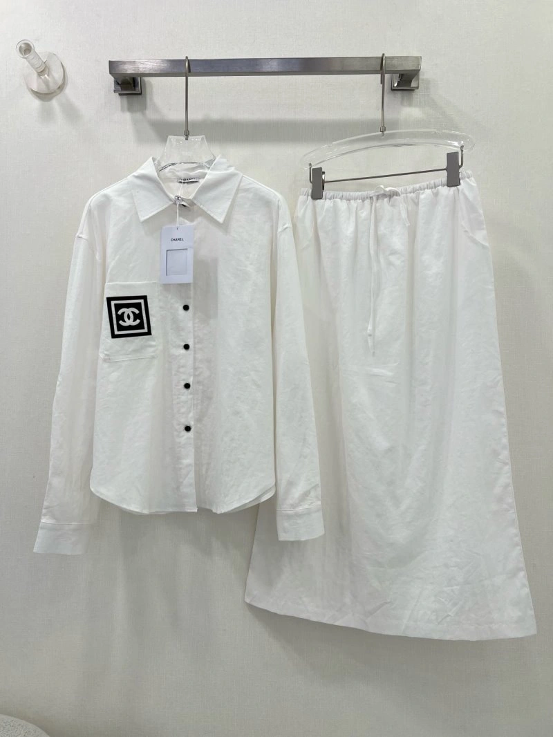 WellDesigned Chanel Dress Suits 109883