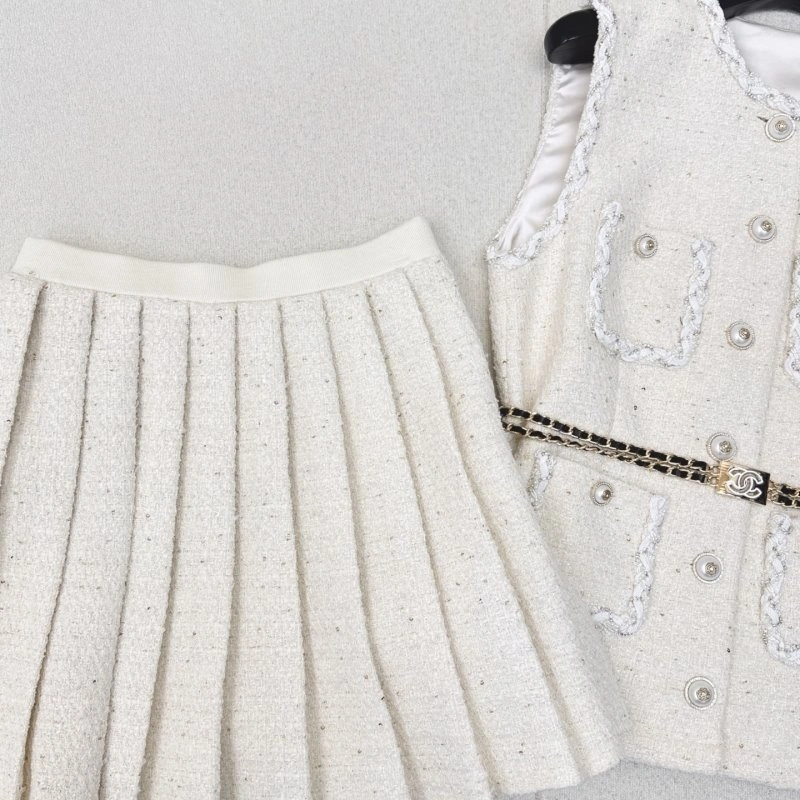 Chanel Dress Suits WaterResistant 109874