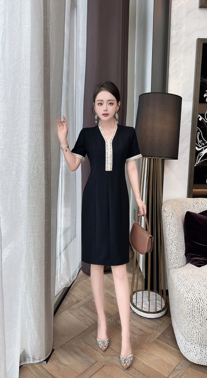 Chanel Dress Lightweight 111490