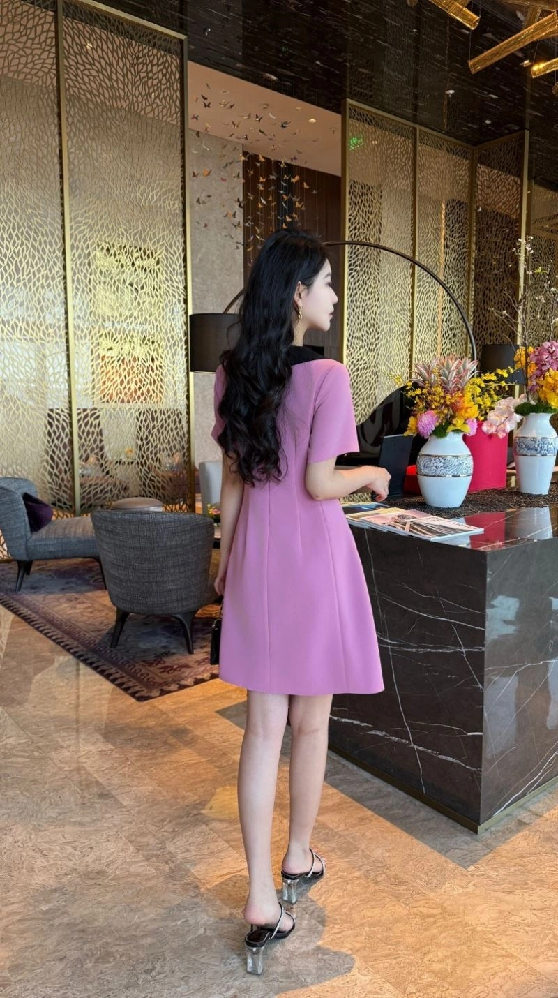 Versatile Chanel Dress 111477