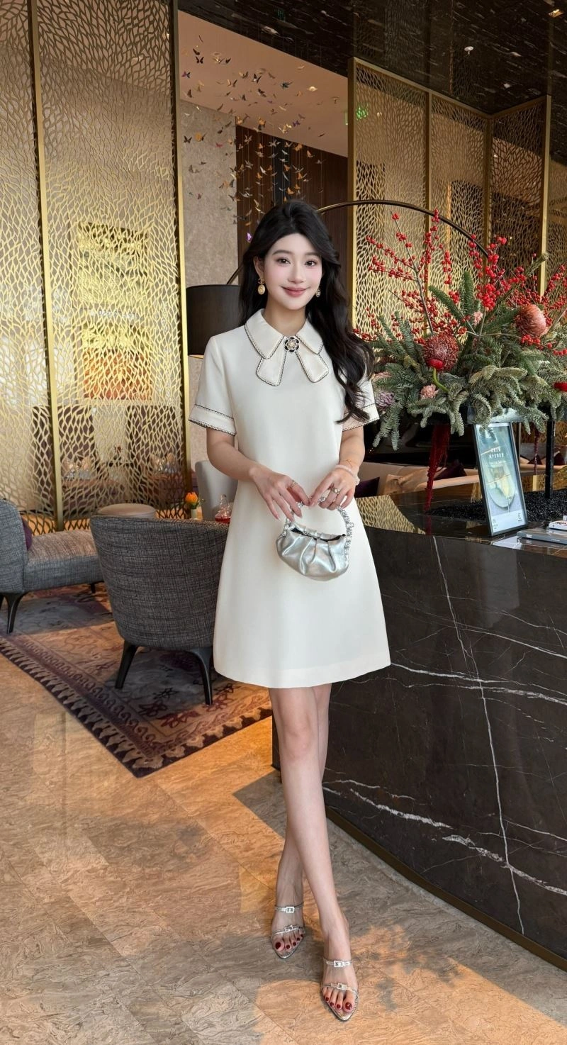 Compact Chanel Dress 111470