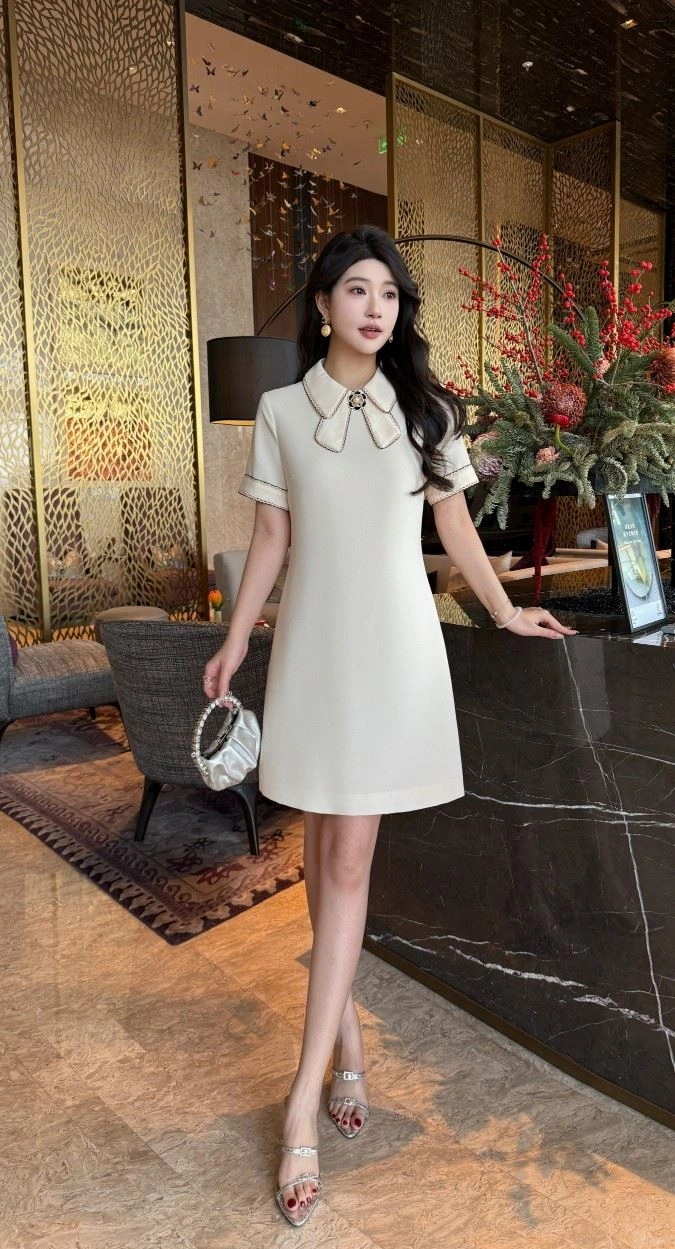 Compact Chanel Dress 111470