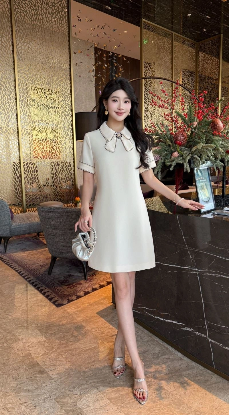 Compact Chanel Dress 111470