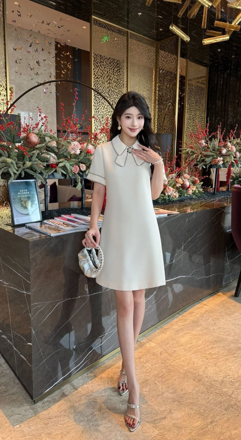 Compact Chanel Dress 111470