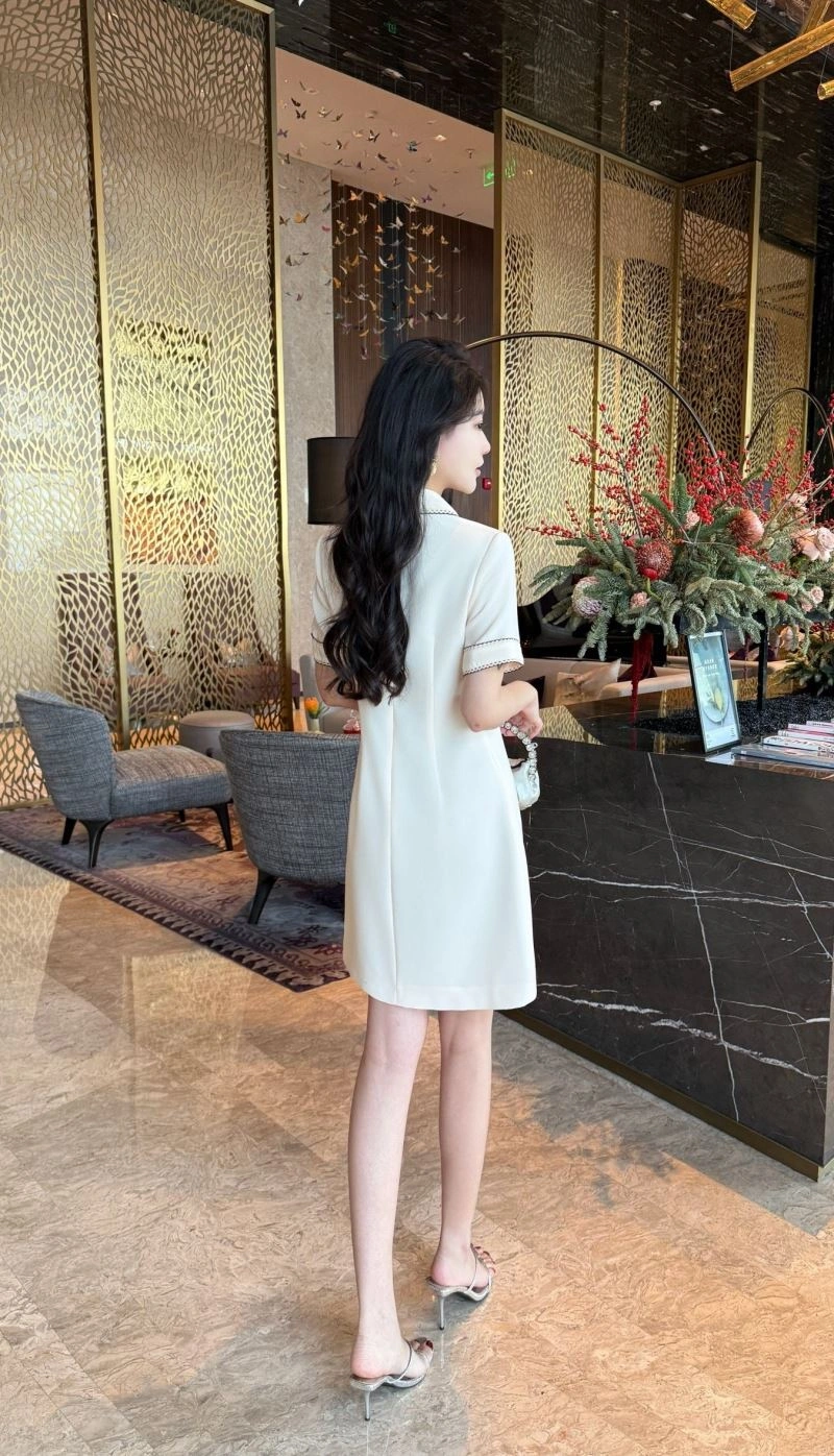Compact Chanel Dress 111470