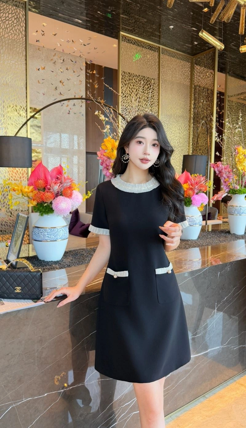 Flexible Chanel Dress 111474