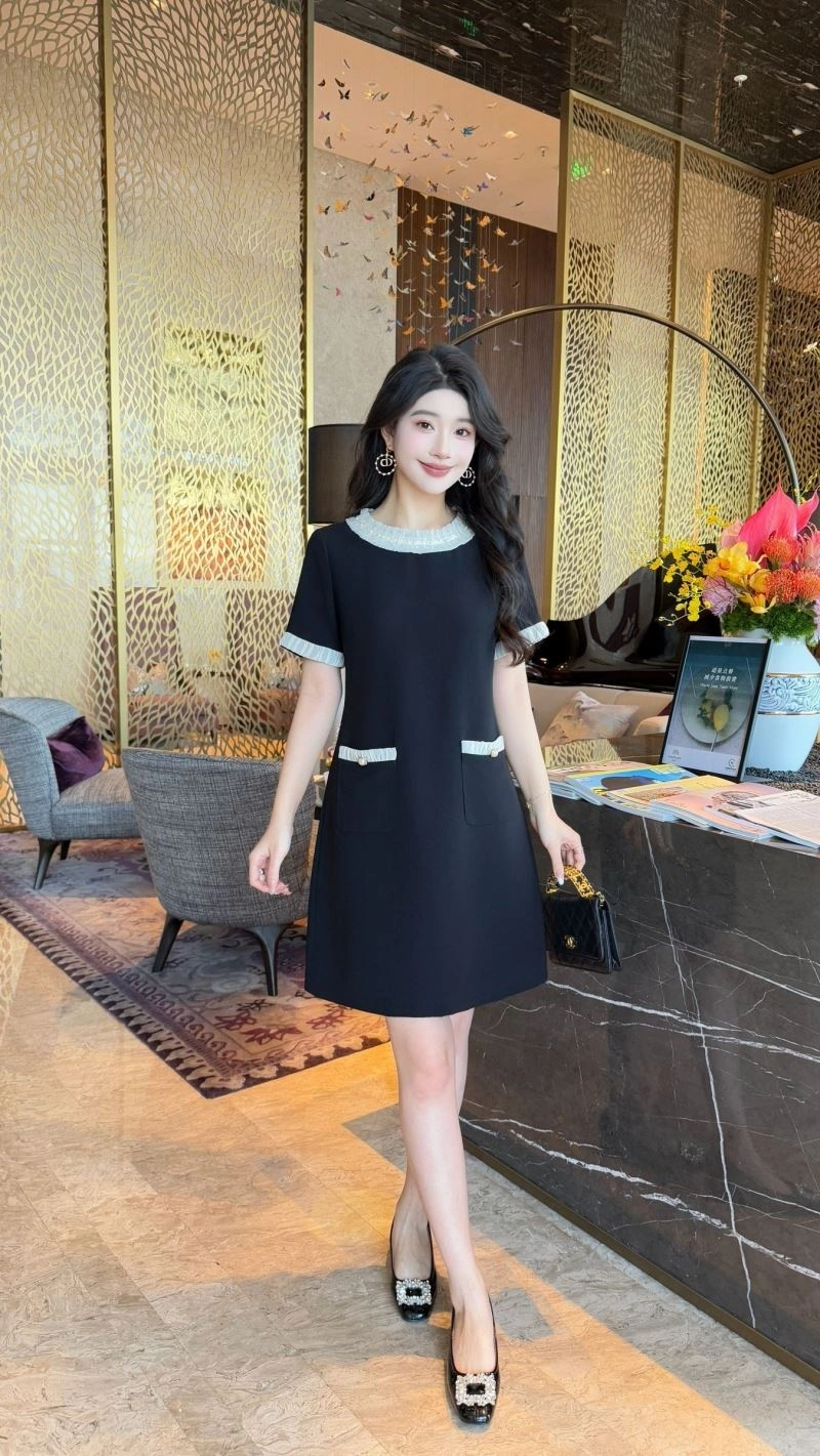 Flexible Chanel Dress 111474