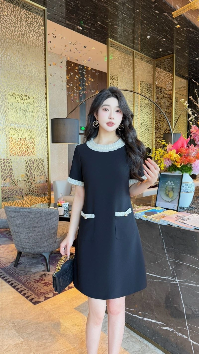 Flexible Chanel Dress 111474