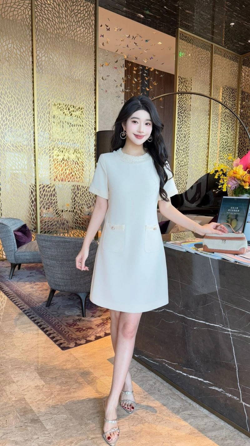 Chanel Dress Youthful 111475
