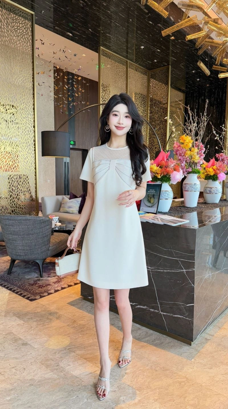 Lightweight Chanel Dress 111457