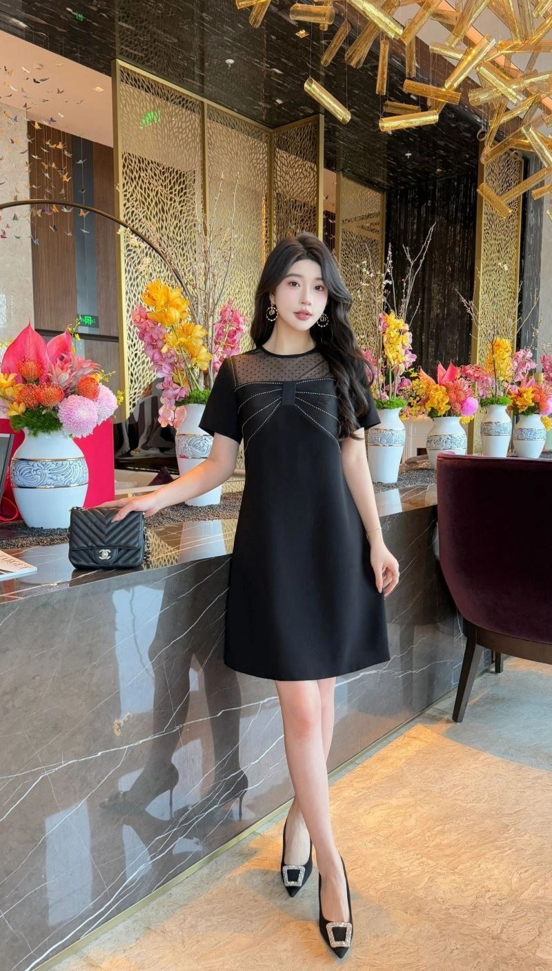 Chanel Dress Contemporary 111485