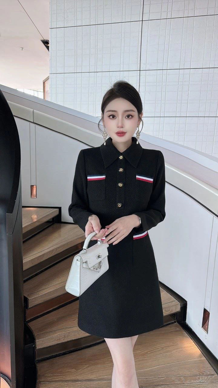 Seasonal Chanel Dress 111483