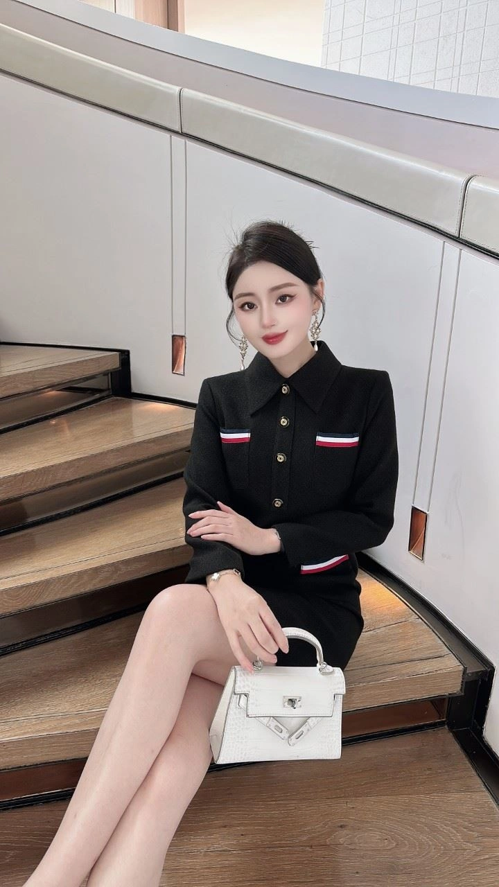 Seasonal Chanel Dress 111483