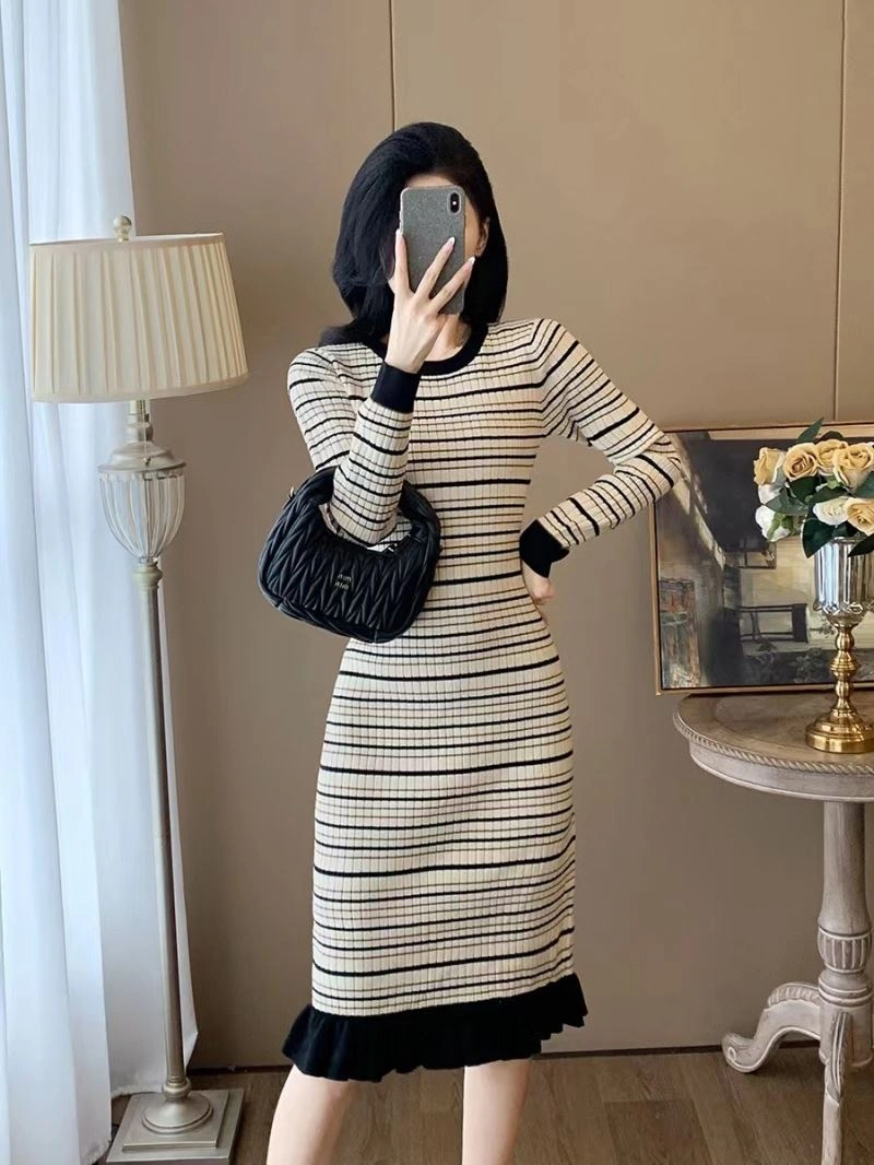 ComfortFit Chanel Dress 111452